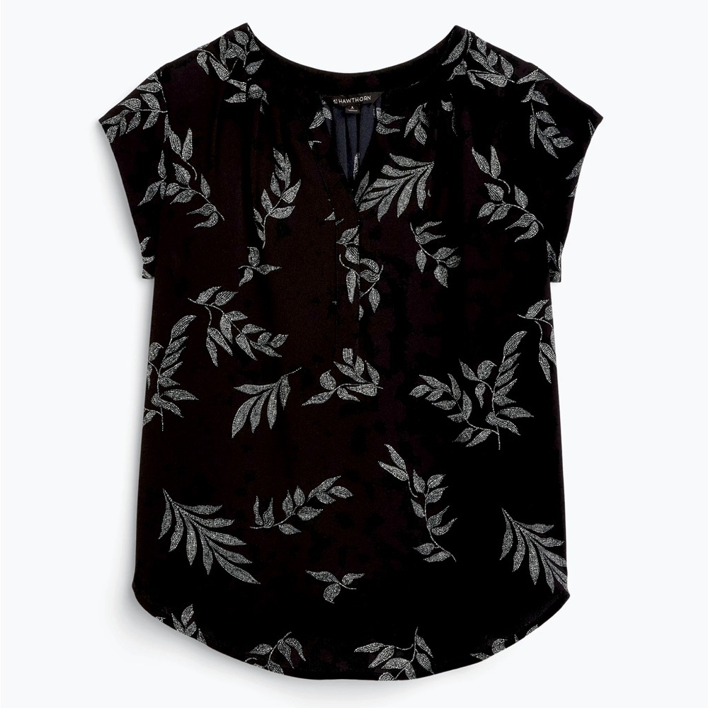 NWT Floral V Neck Blouse